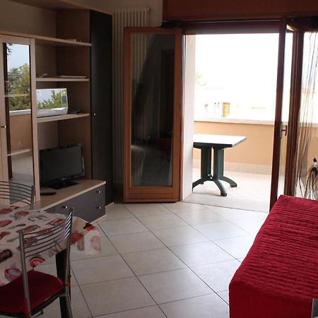 Residence La Madonnina Peschiera del Garda Rom bilde
