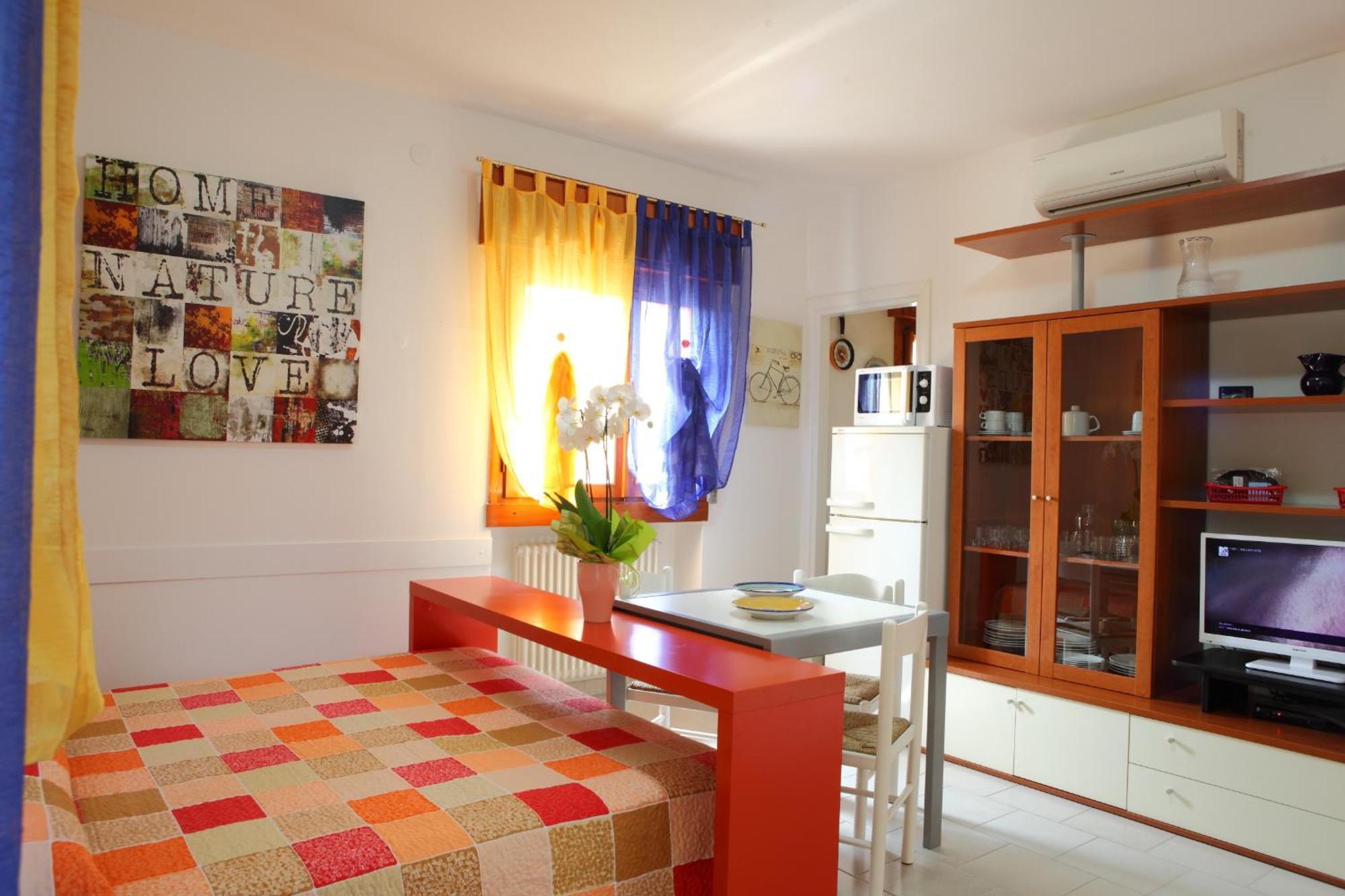 Residence La Madonnina Peschiera del Garda Rom bilde