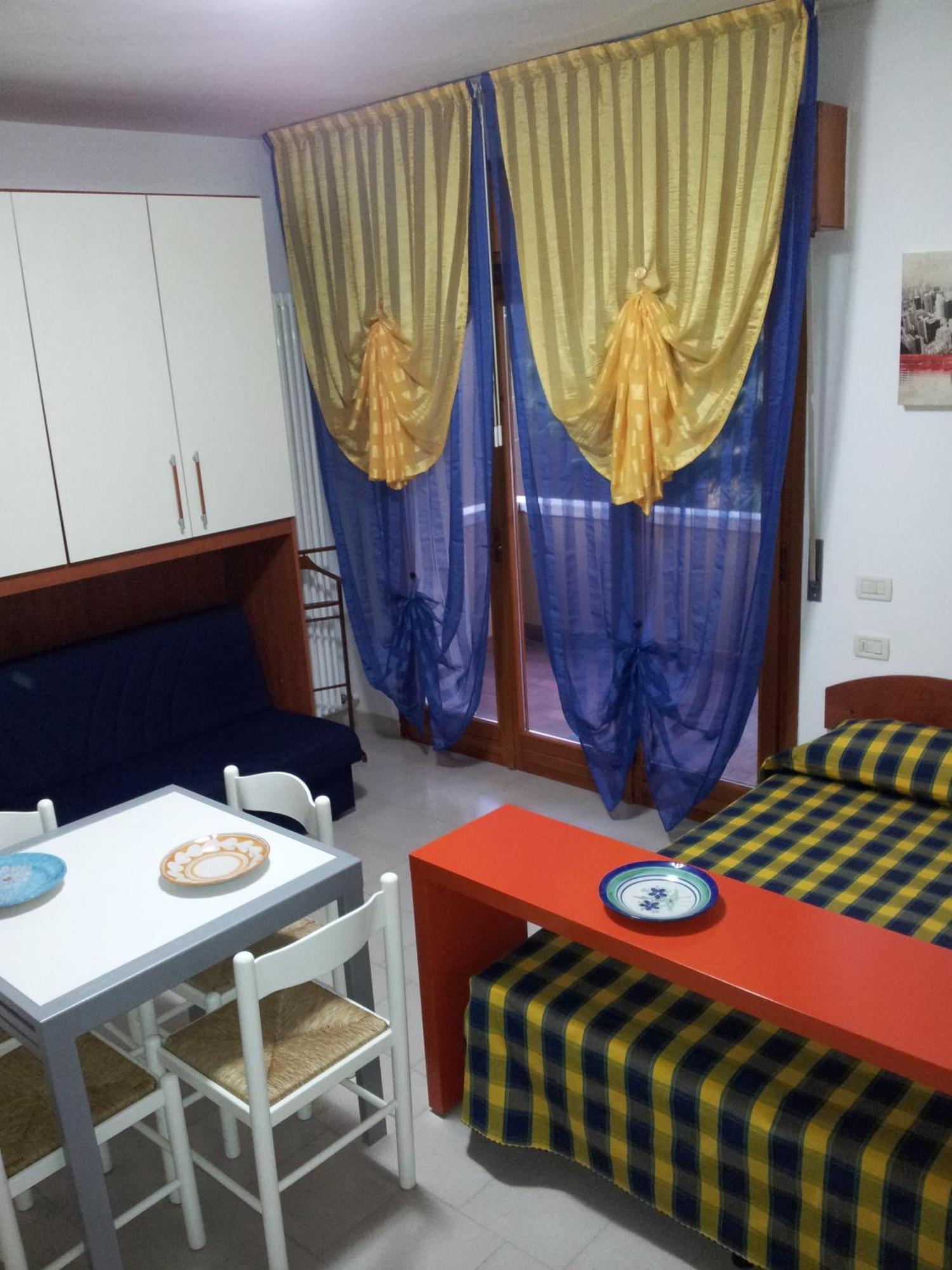 Residence La Madonnina Peschiera del Garda Rom bilde